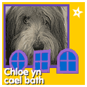 Chloe yn cael bath