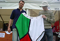 Trôns Mr Urdd