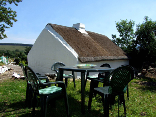 Thatche Cottage, Belcoo, County Fermanagh, Northern Ireland alt text