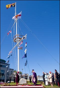 Memorial Mast