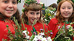 Flower dance girls