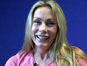 Virginia Hey