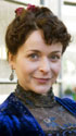 Julia Sawalha