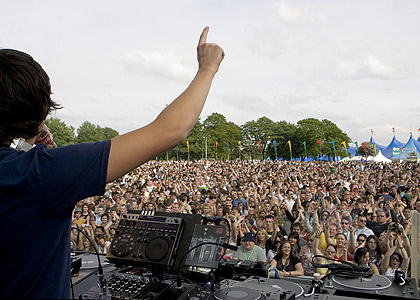 Outdoor Arena Sunday