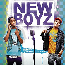 Review of Skinny Jeanz and a Mic 