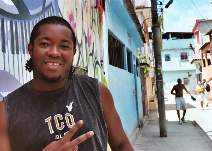 LG Afroreggae Vocalist LG Afroreggae Vocalist