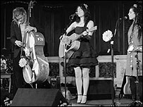 Vashti on stage