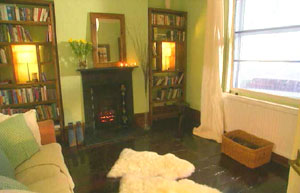 A well lit room
