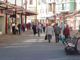 Canol tref Llanelli