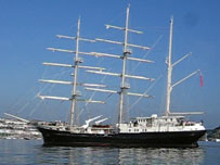 SV Tenacious